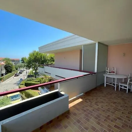 Apartamento 50 Mt Dal Mare10 Posti Clima Terrazza Parcheggio *